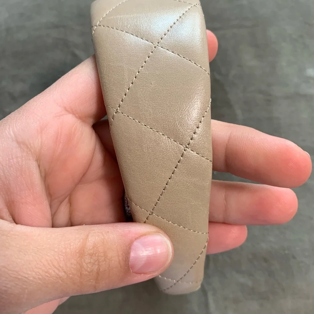 Burberry Quilted Leather Women's Headband - Picture 3 of 5
